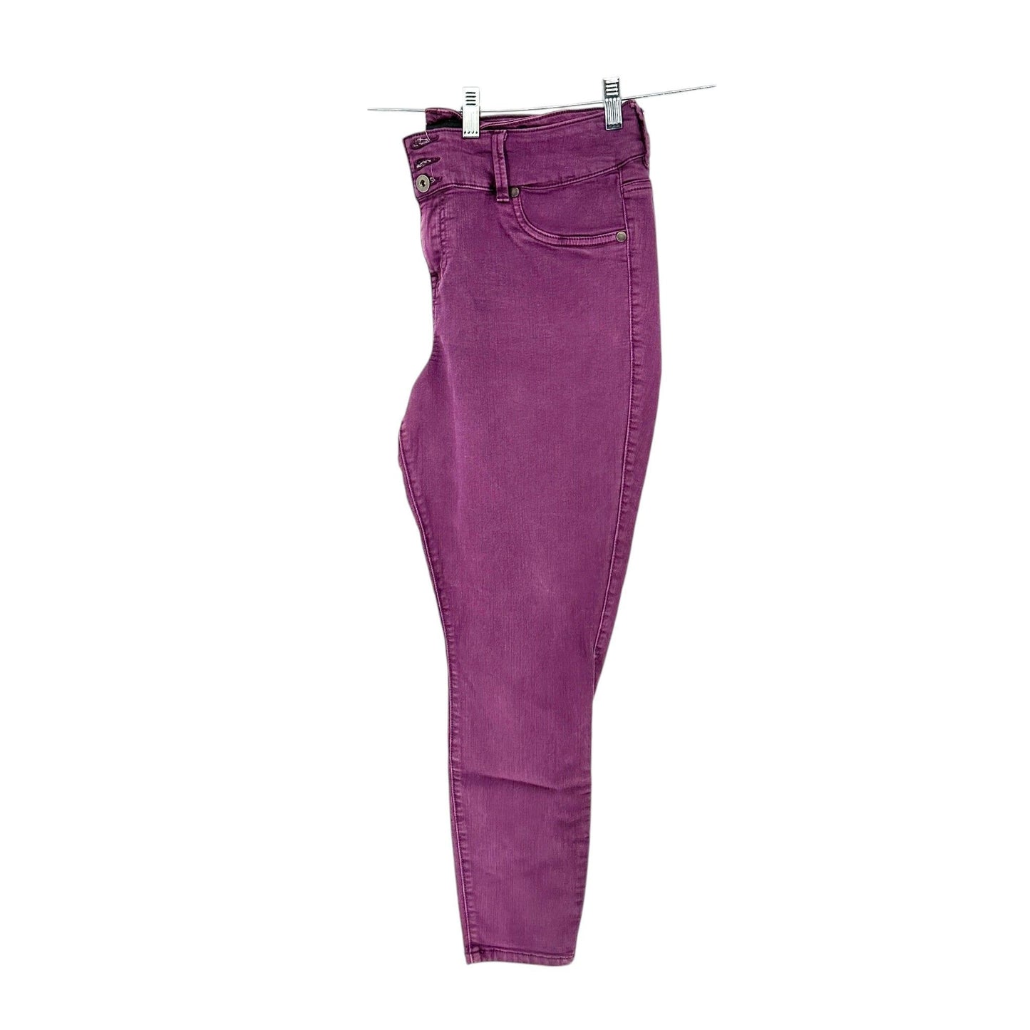 Torrid Denim Jeggings Womens 18R Purple 3 Button and Zip Fly Pockets