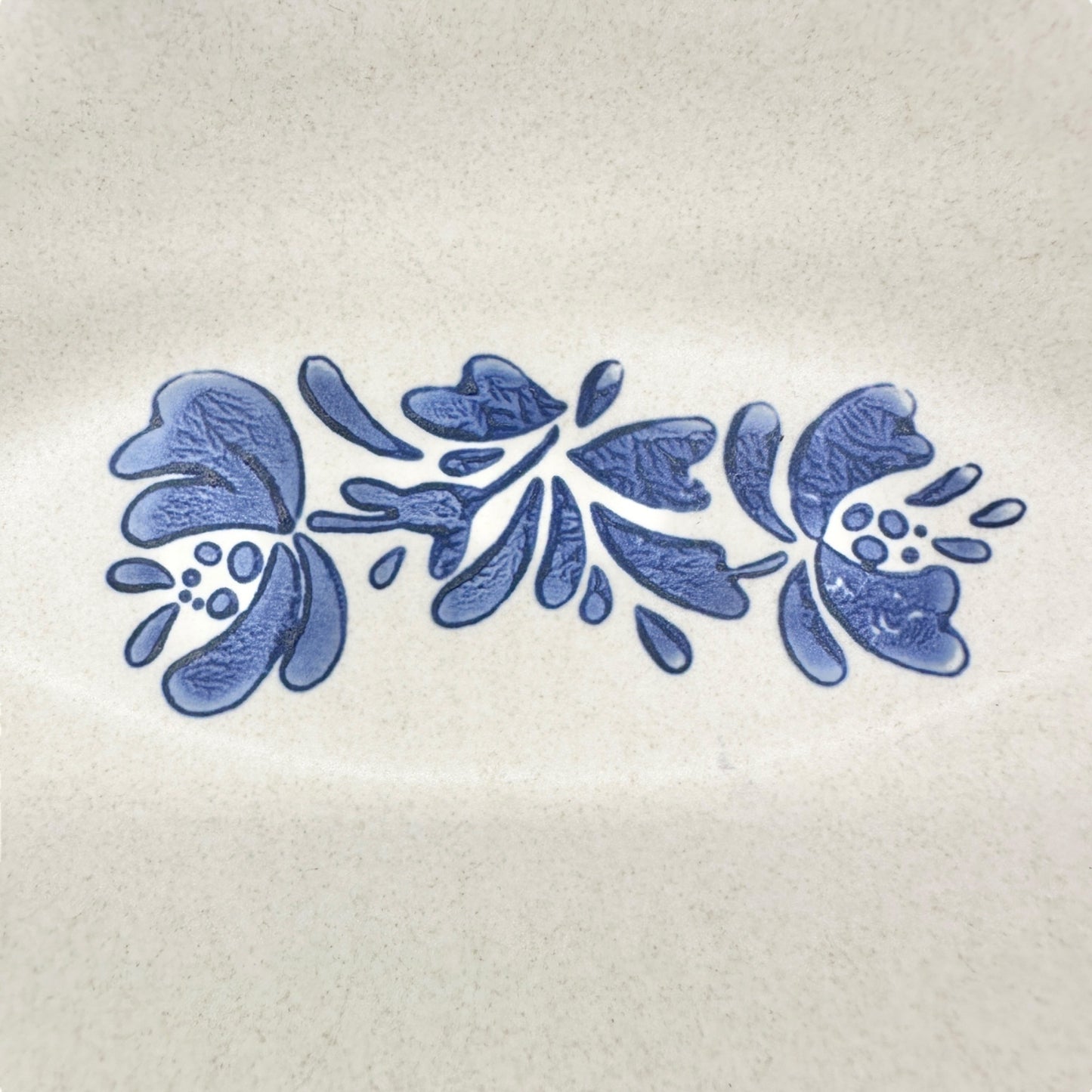 Pfaltzgraff Oval Scalloped Ceramic Bowls Set Of 4 Stone Blue Floral and Trim 9x5