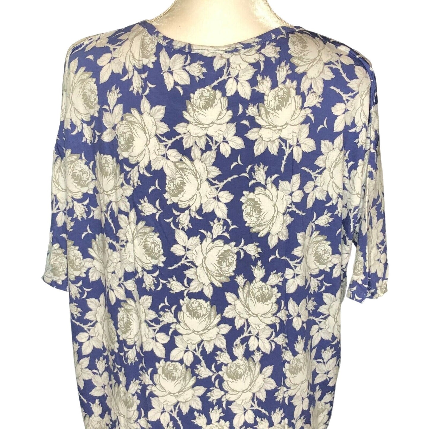 LuLaRoe RETIRED Irma Women's XS Blue with White Flowers mid-length sleeves NWT