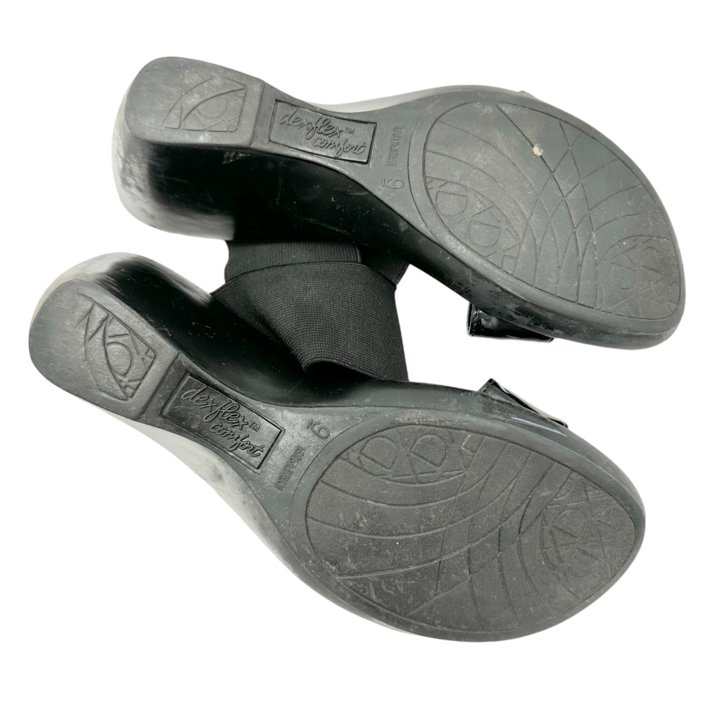 Dexflex Comfort Sandals Size 9 Black 2.5 inch Wedge Heels Studded Straps Slip On