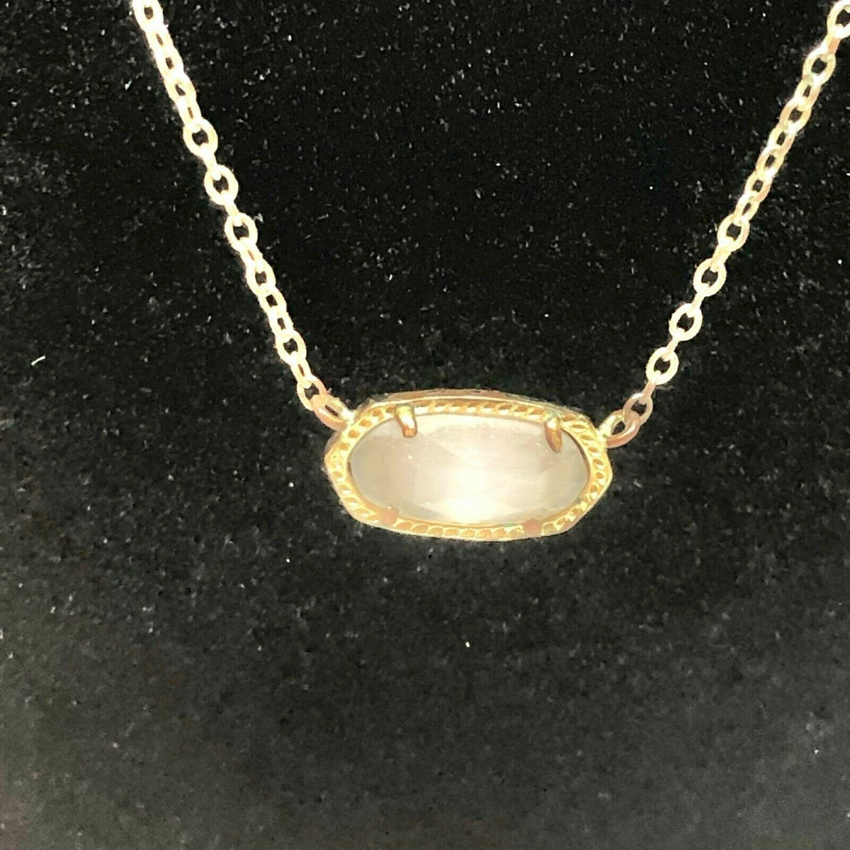 Kendra Scott Silver Tone Necklace with Stone Adjustable