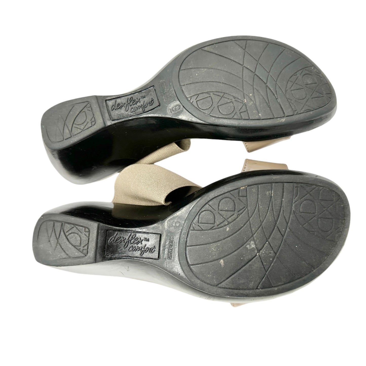 Dexflex Comfort Sandals Size 9 Taupe 2.5 inch Black Wedge Heels Studded Slip On