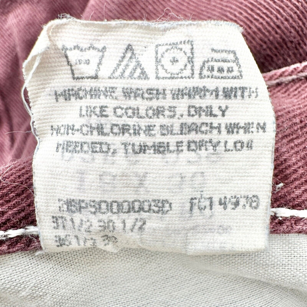 Wrangler Vintage Jeans Women's 18 x 30 Maroon Denim 5 Pocket Zip Button Closure