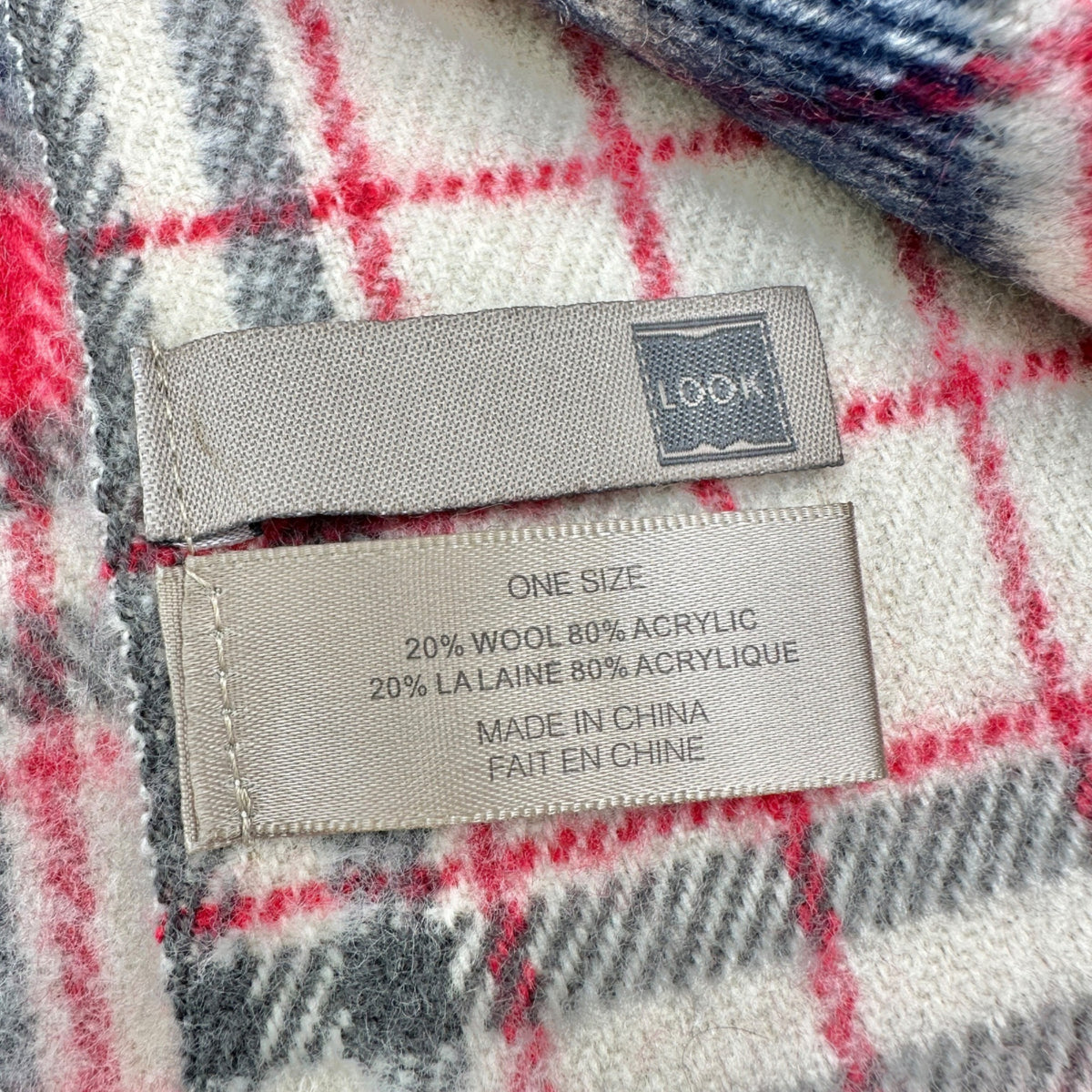 Look Plaid Wool and Acrylic Blend Scarf 80 x 27 Red Beige Navy Fringed Edges
