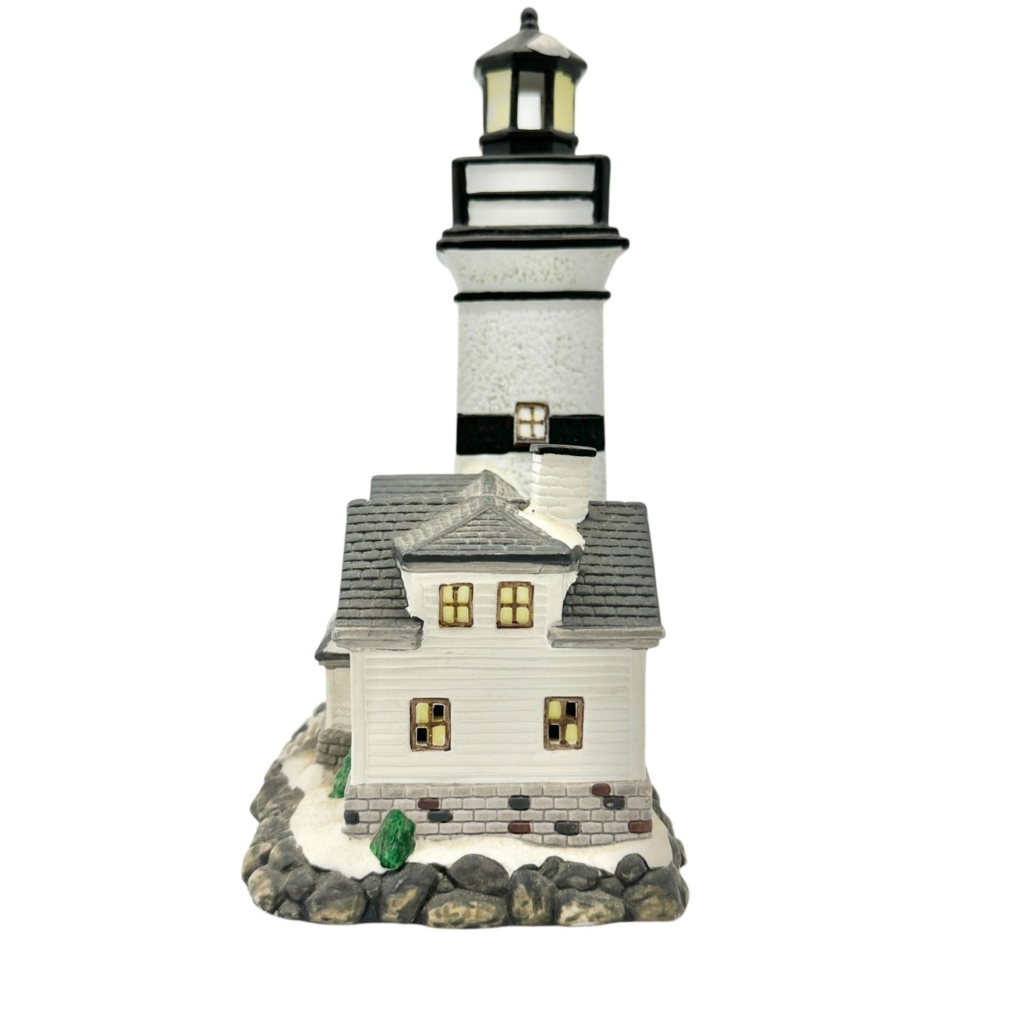 Santas Workbench Collection 1999 Newcastle Lighthouse Lighted Christmas Village
