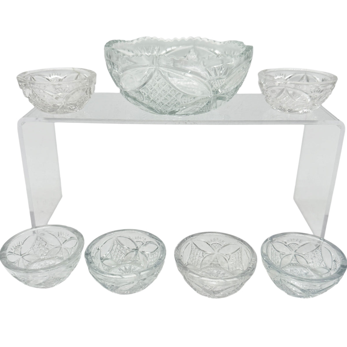 7 Pc Vtg Glass Berry Bowl Set Pattee Cross Design Scalloped Edge Child Tableware