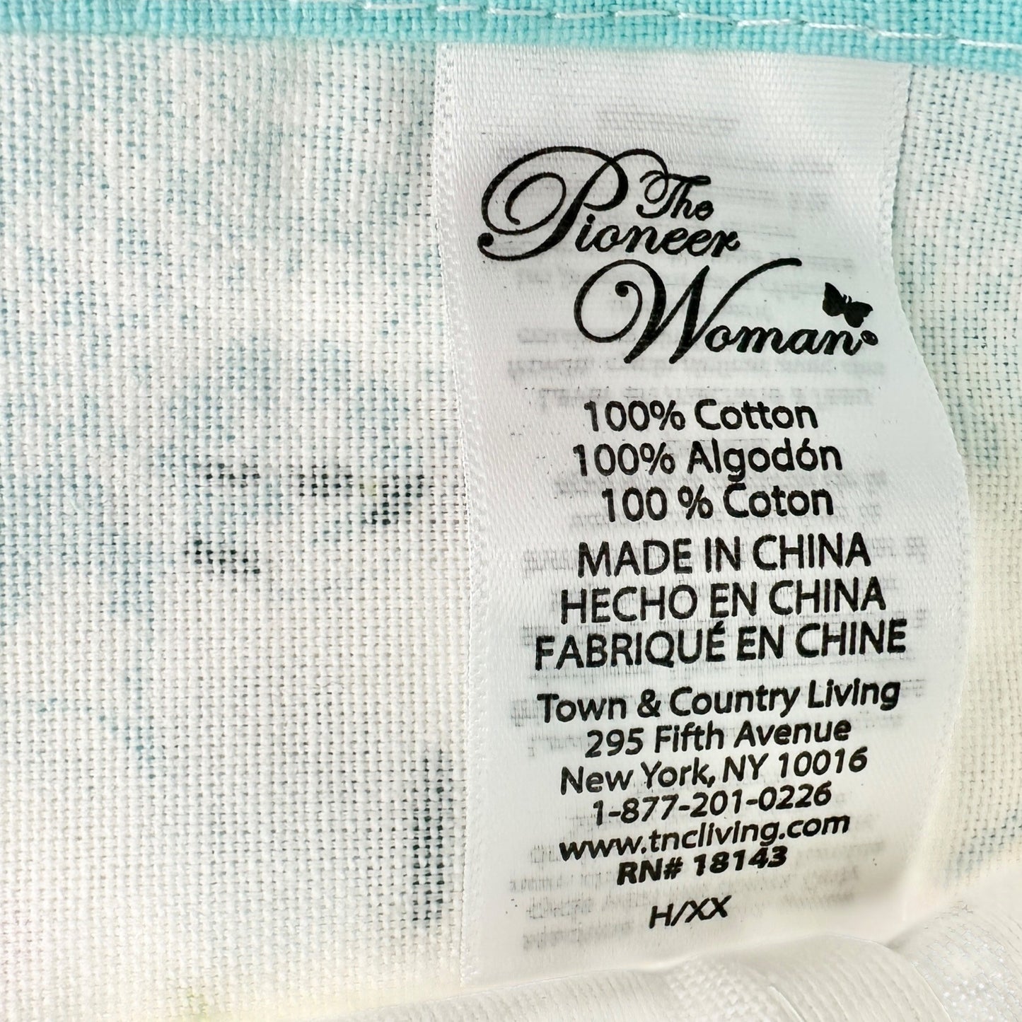 The Pioneer Woman Gingerbread Cookie Recipe Kitchen Towel Set plus Cookie Stamps