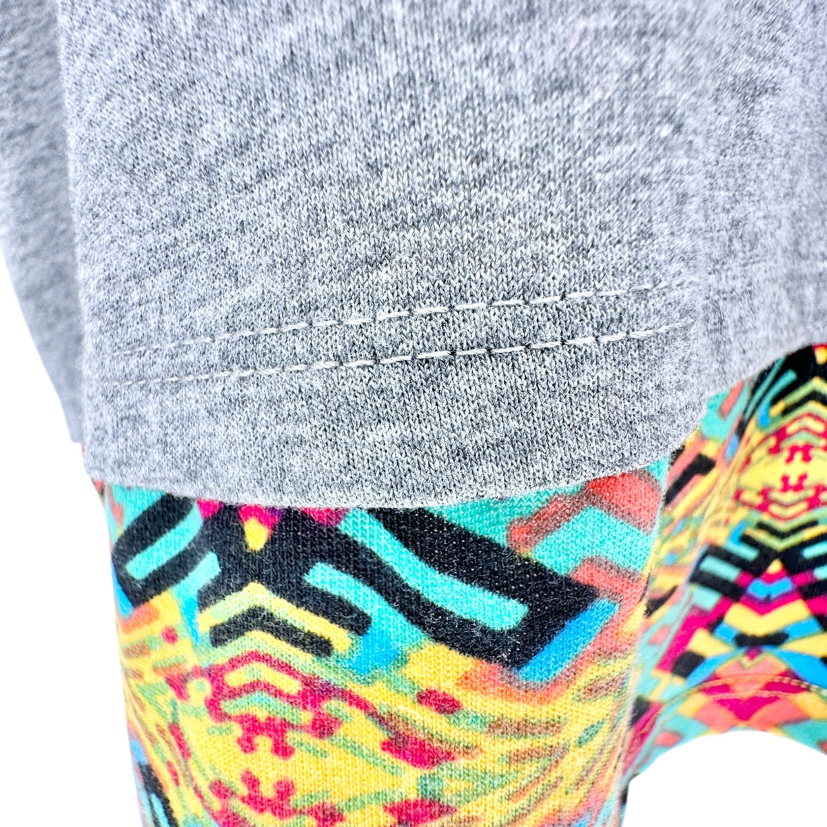 LuLaRoe Irma Tunic Top Womens Large Gray with Colorful Tribal Hi Lo Hem SS