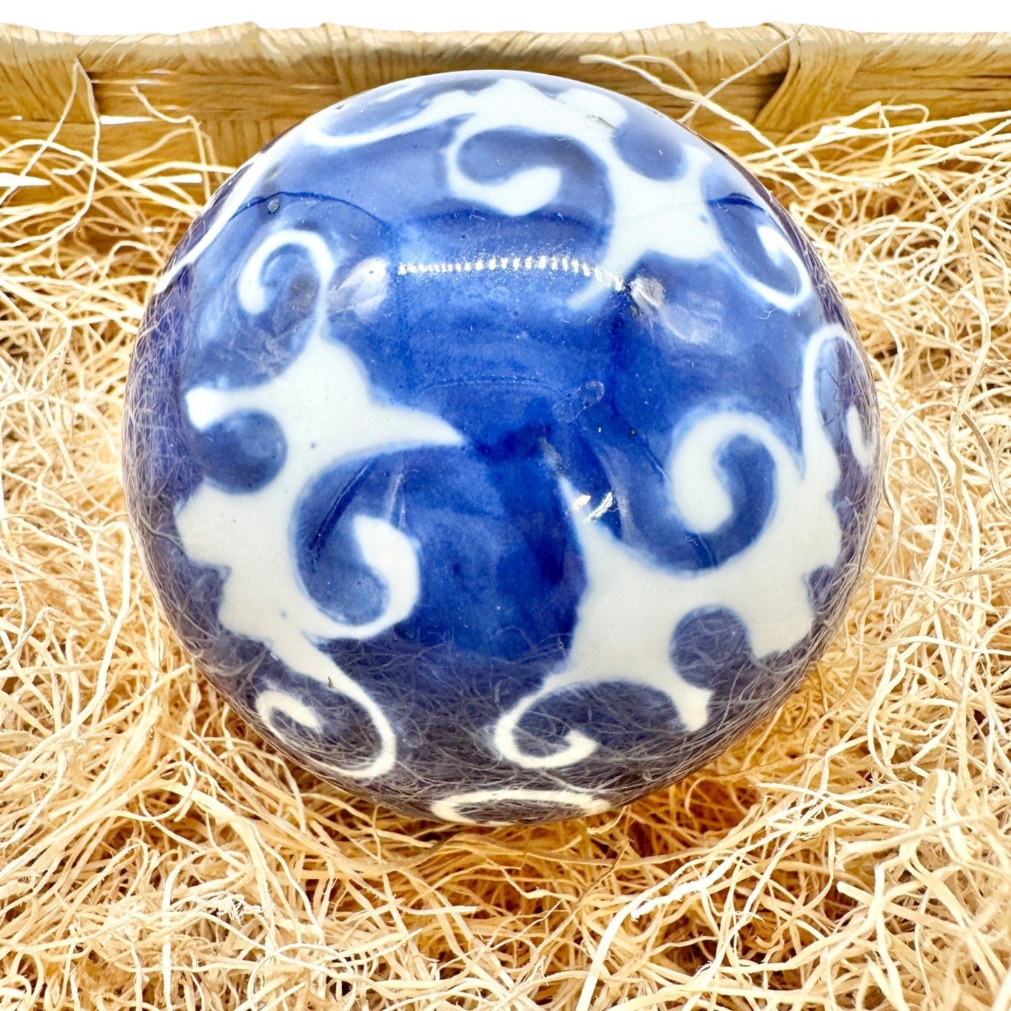 Set Of 6 Blue and White Porcelain Decorative Orbs and Egg Floral Design NO BOX