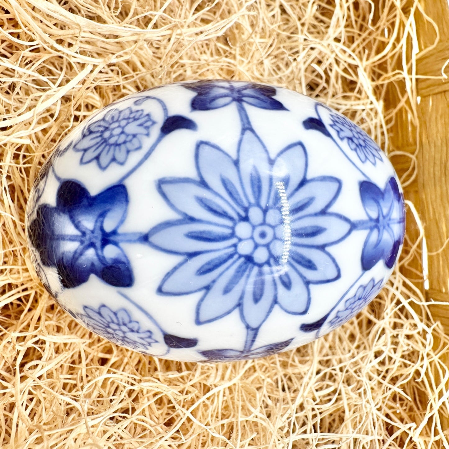 Set Of 6 Blue and White Porcelain Decorative Orbs and Egg Floral Design NO BOX
