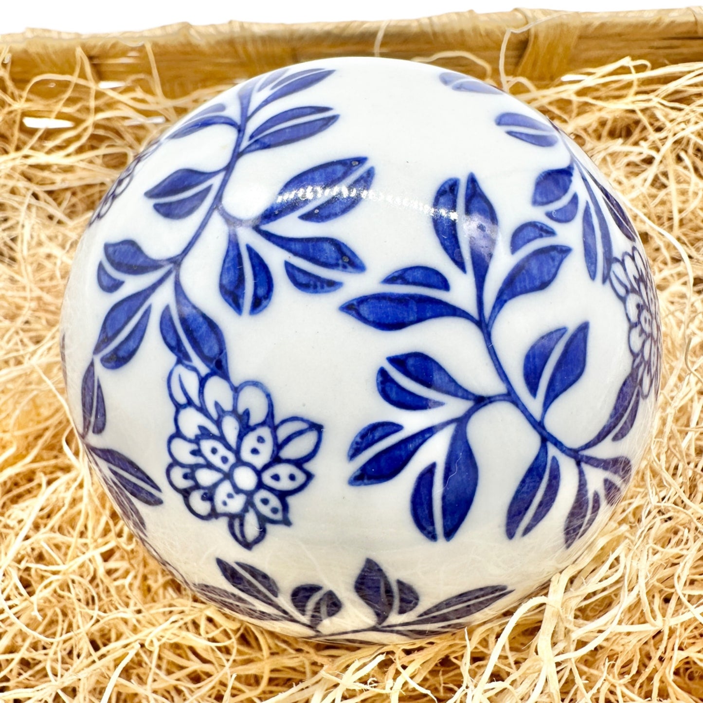 Set Of 6 Blue and White Porcelain Decorative Orbs and Egg Floral Design NO BOX