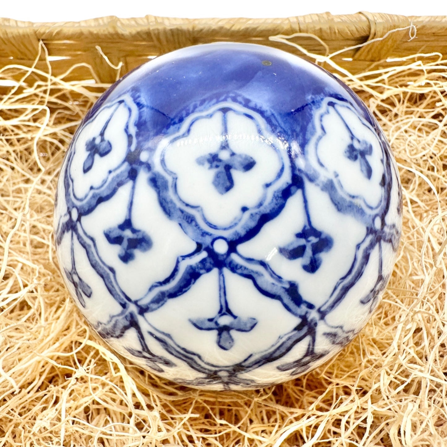 Set Of 6 Blue and White Porcelain Decorative Orbs and Egg Floral Design NO BOX