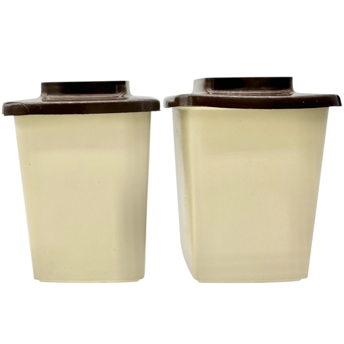 Vtg Plastic Salt and Pepper Shakers Fruit Design Brown Lids Mid-Century Decor 4"