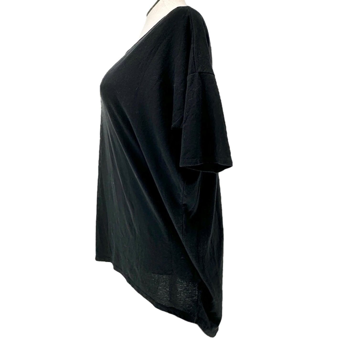 LuLaRoe Irma Tunic Top Womens L Oversized Black Cotton Poly Blend Relaxed Fit SS