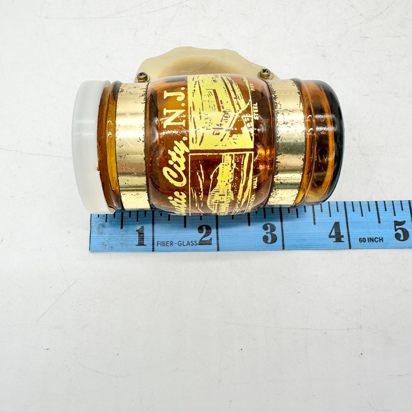 Vintage Atlantic City NJ Amber Glass Barrel Salt & Pepper Shakers With Gold Trim