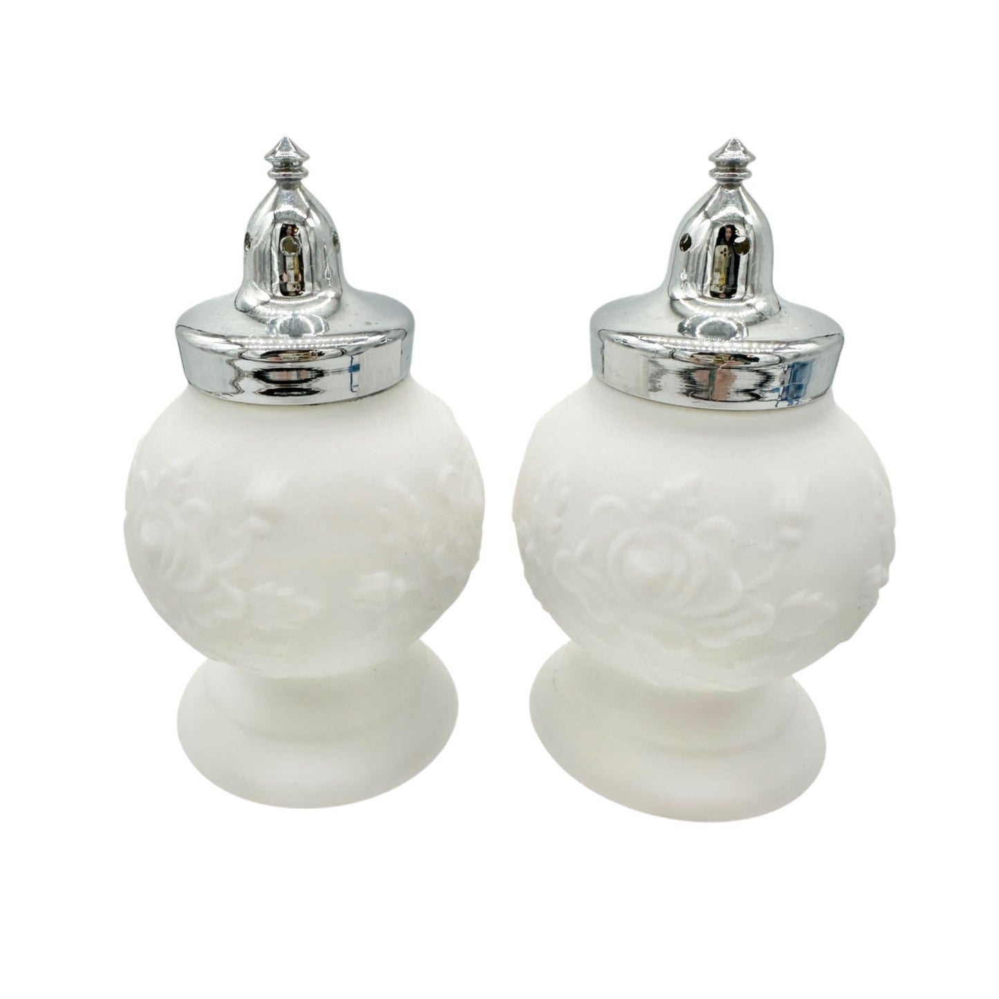 Vtg Imperial Milk Glass Ceramic Salt and Pepper Shaker Set White Silvertone Lid