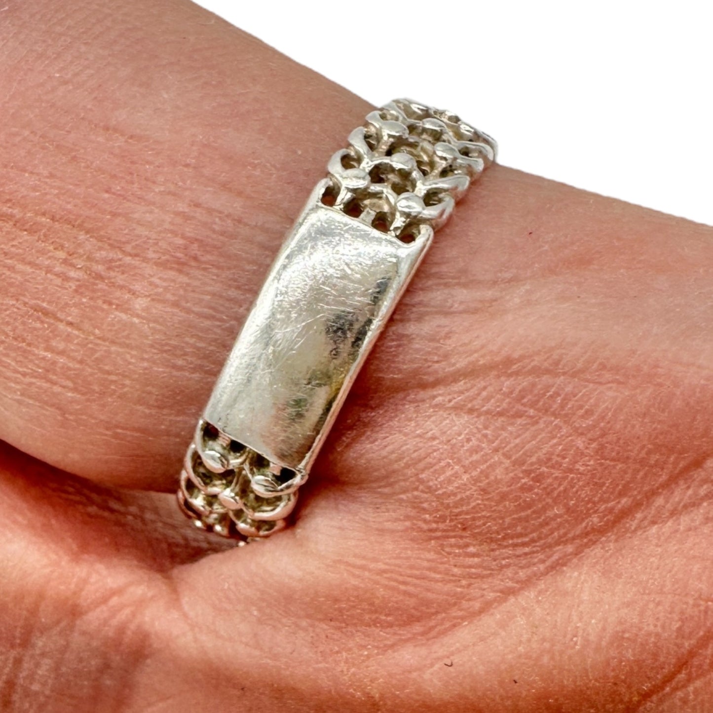 Vintage Sterling Silver 925 Buckle Design Ring Size 10 Unique Chain Style NV40
