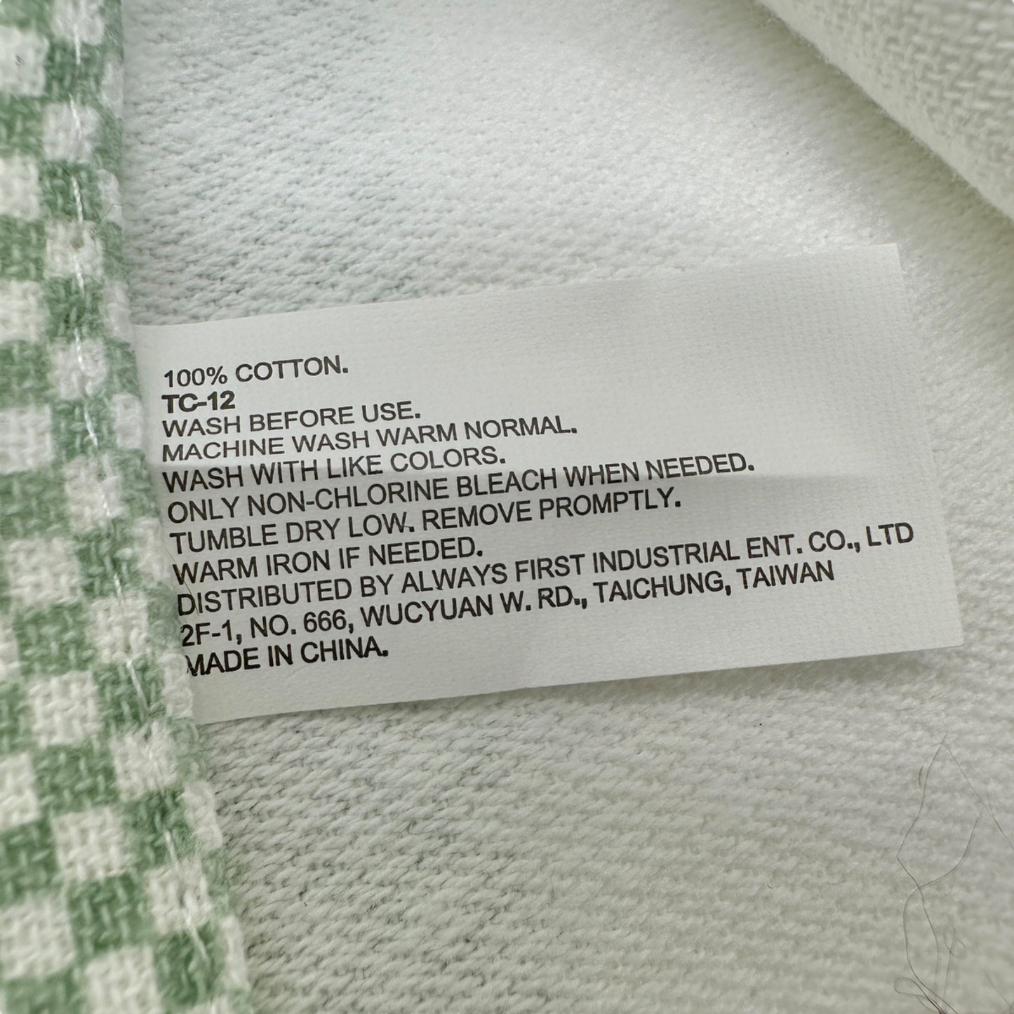 Kitchen Dish Towel and Silicone Trivet Set 2-Piece Green White Cotton Silicone