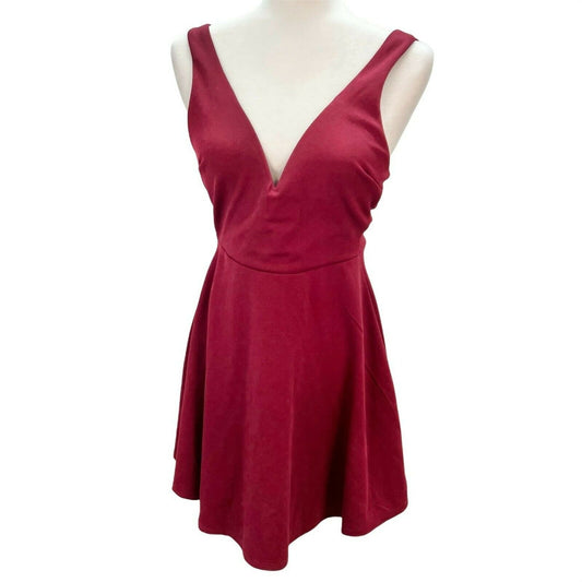 Charlotte Russe Small Red Halter Evening Party Prom Homecoming Dress