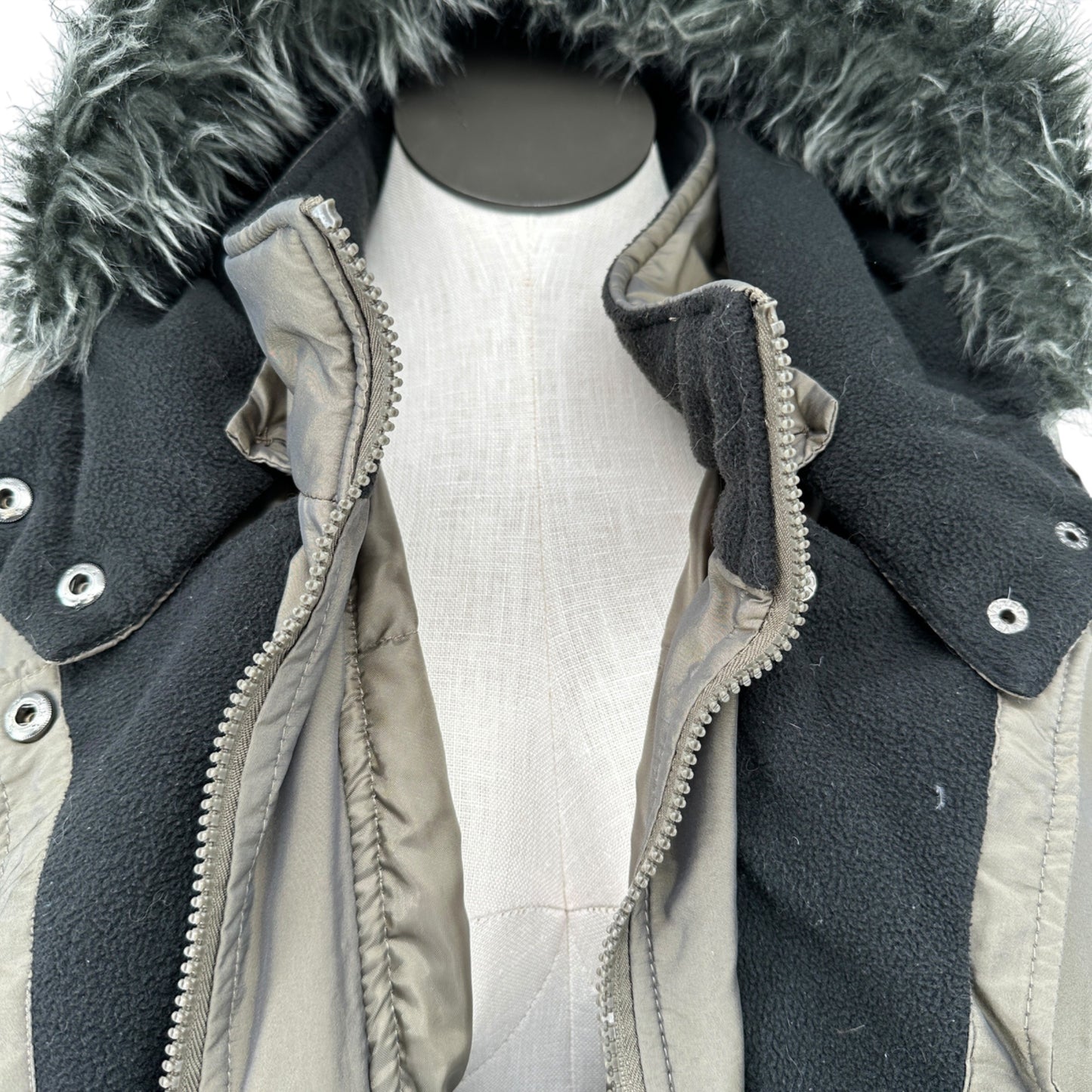 Weather Solutions Winter Coat Womens 3X Gray Puffer w/ Faux Fur Removable Hood