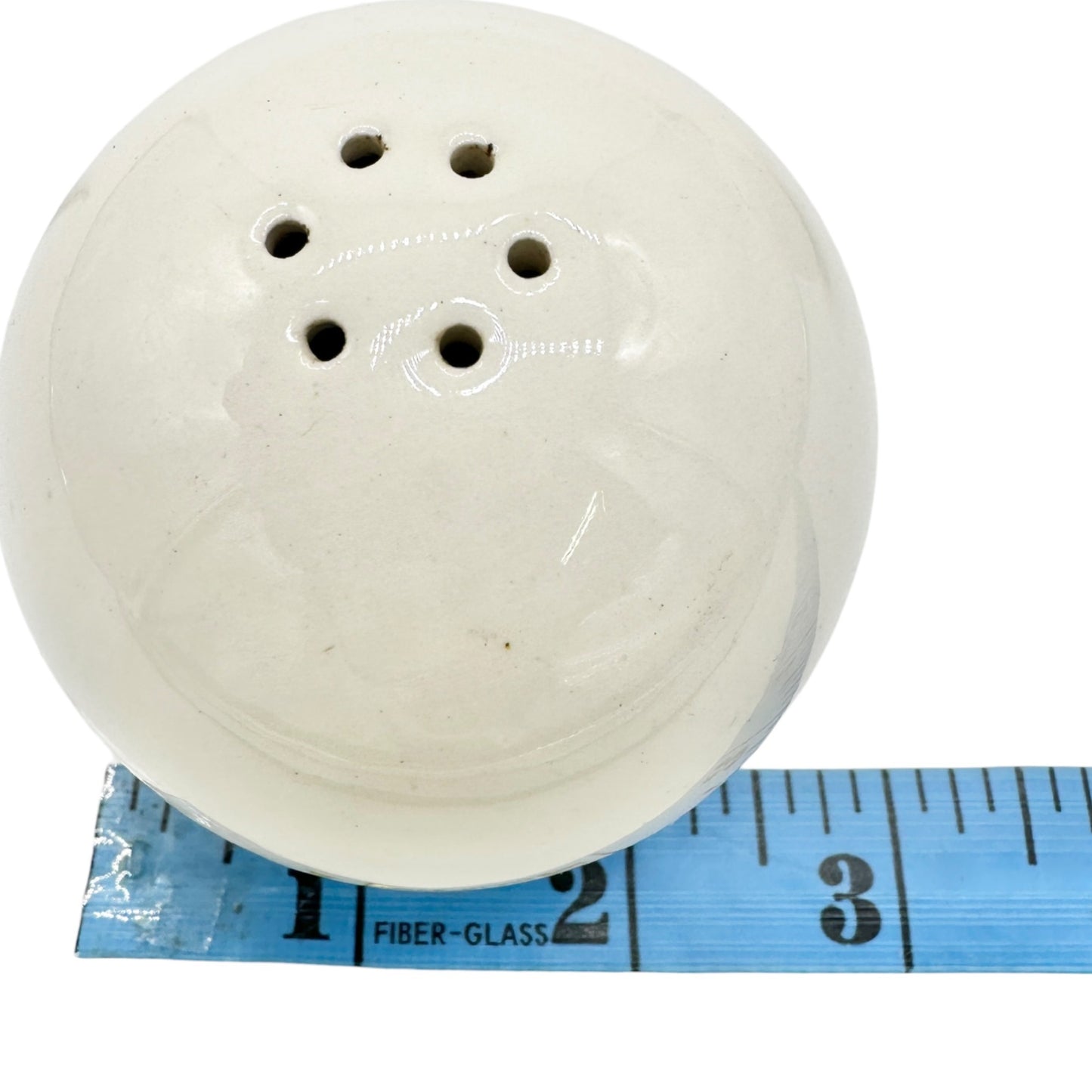 Vtg Ceramic Salt and Pepper Shakers White With Yellow Rose Design Kitchen Decor