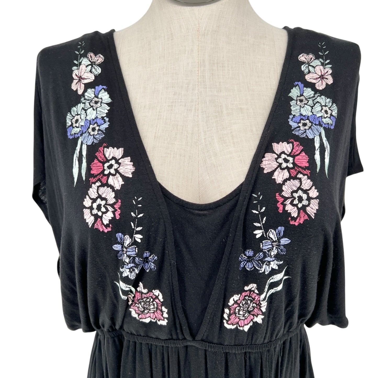Motherhood Maternity Sleep Dress XLT Black Floral Embroidered Breastfeeding Moms
