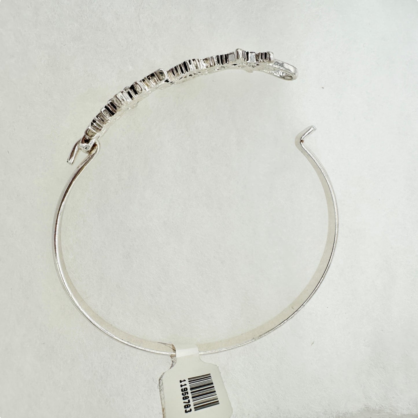 Snowflake Jewelry Set Earrings and Bracelet Icon Collection Silver Tone Winter