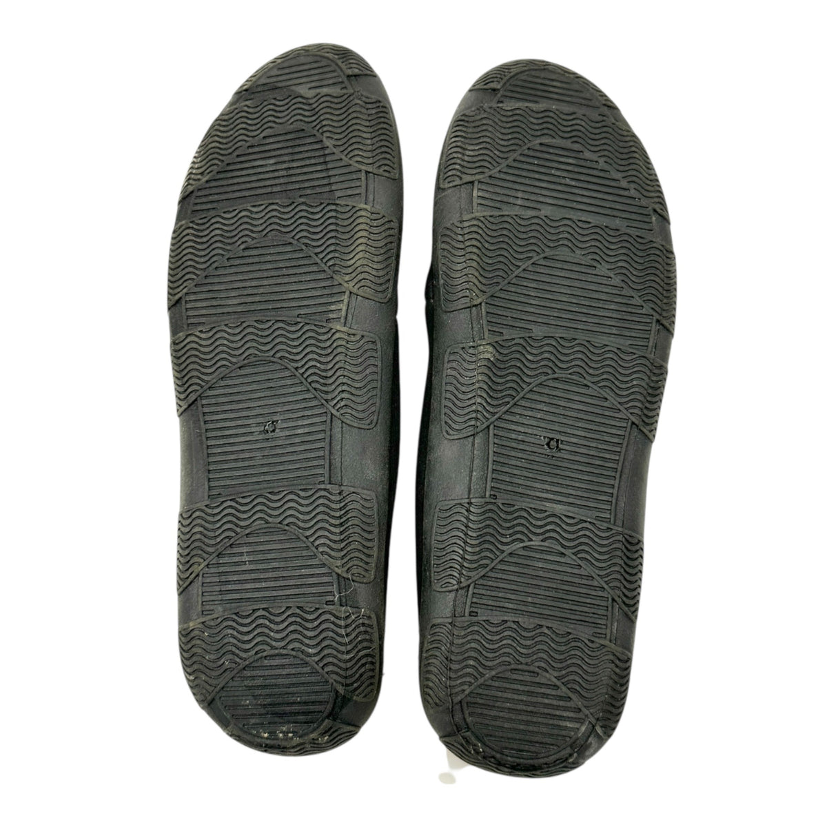 Ladies Aqua Sock L 9-10 Black Blue Lightweight Comfortable Slip-On Design NWT