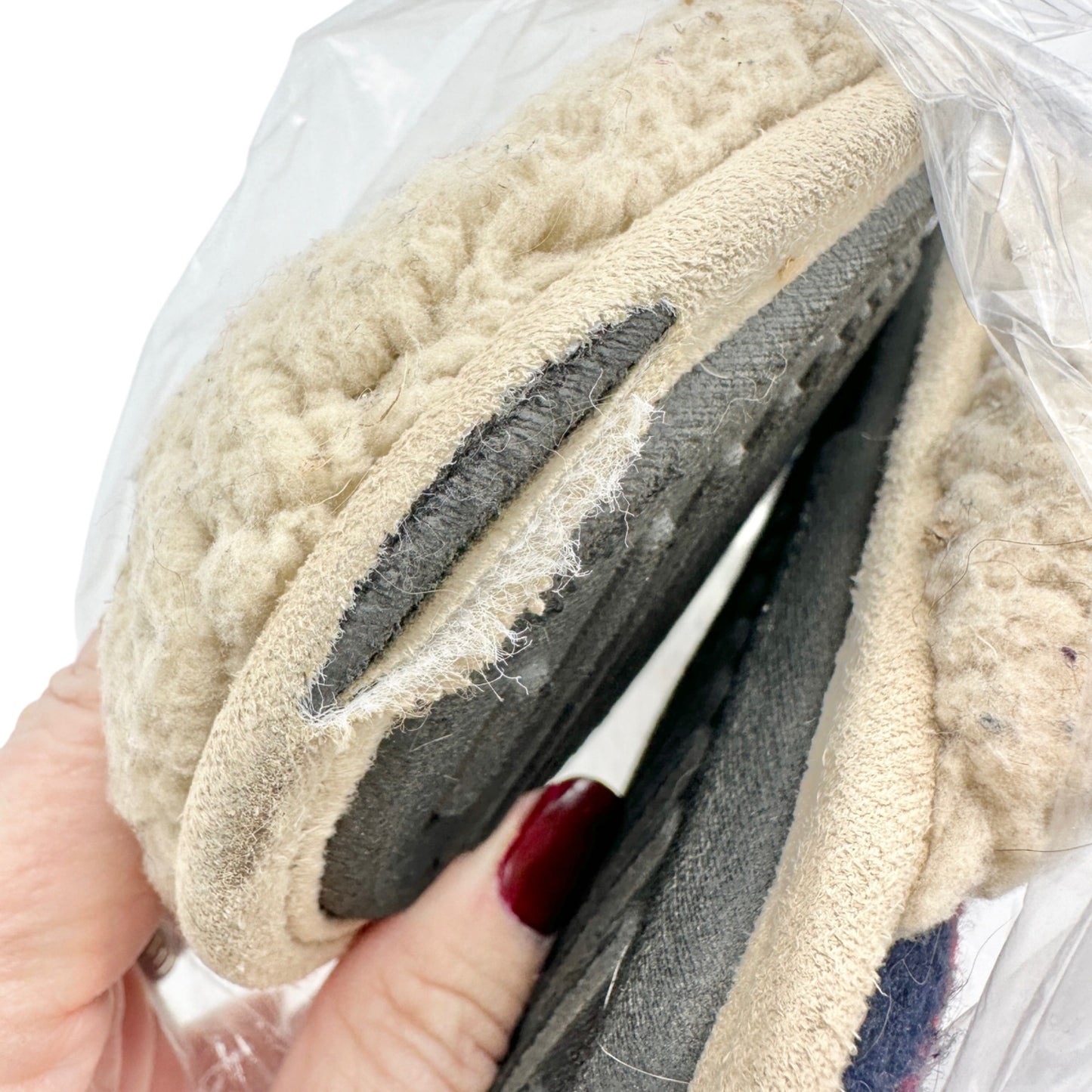 Dearforms Cozy Comfort Slippers CHILL OUT Med US 9-10 Red Black Plaid Inside