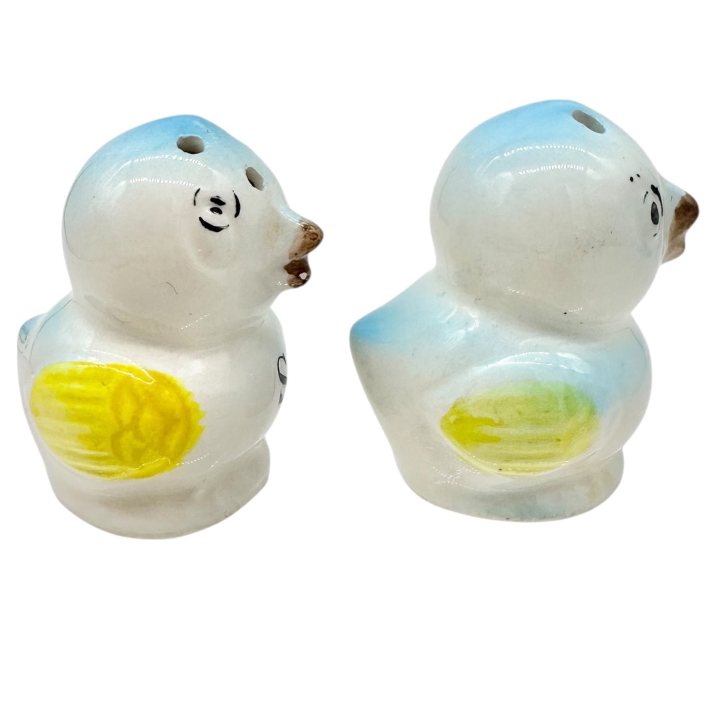 Vintage Ceramic Bird Salt and Pepper Shakers Hand-Painted Made In Japan 2in Tall