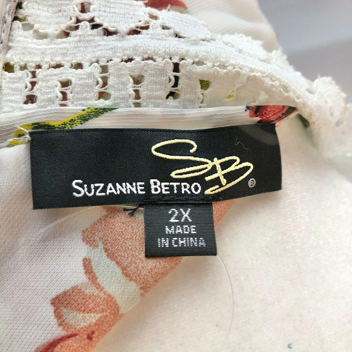 Suzanne Betro 2X Floral High Neck Lace Trim Peplum Top Red White LS NWT