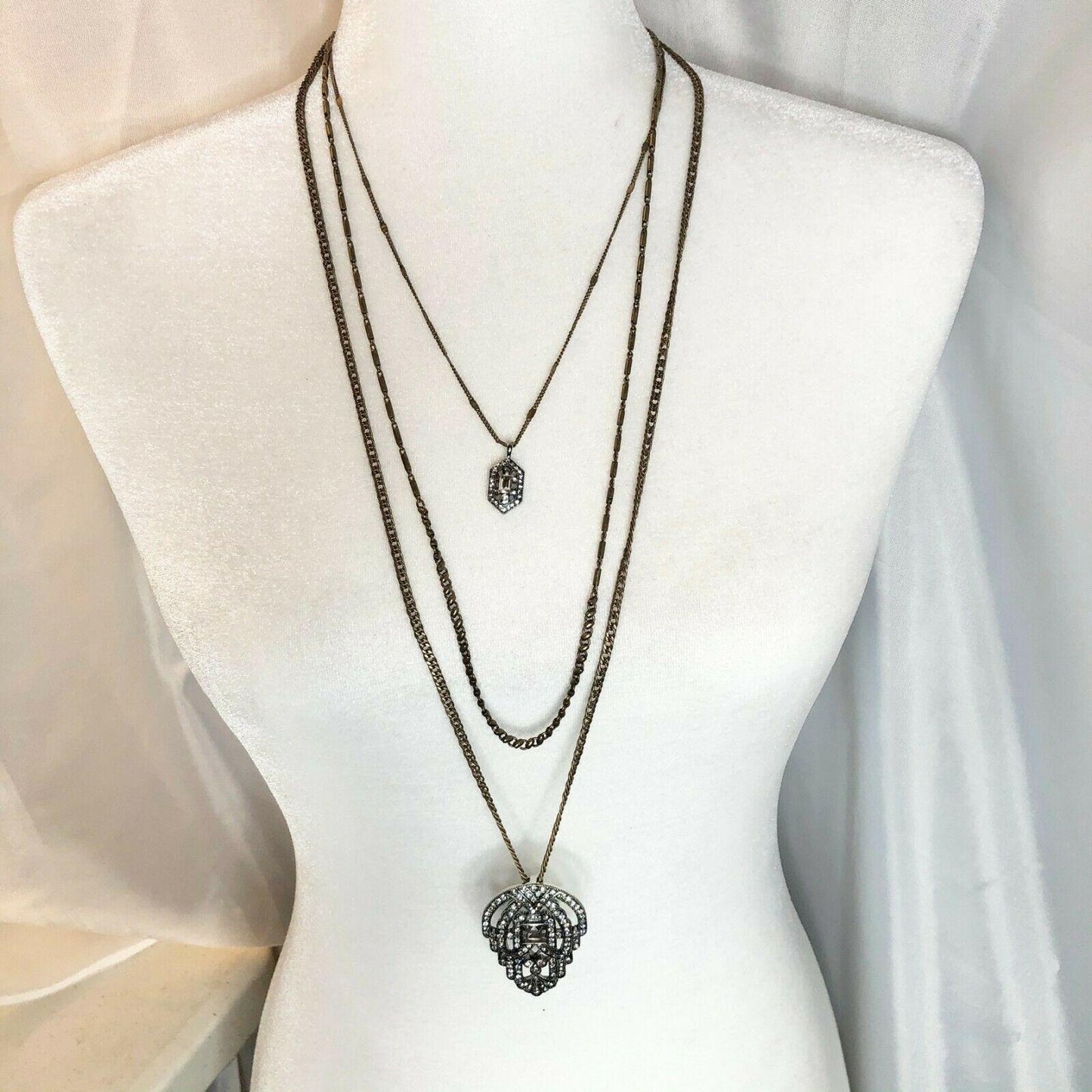Chloe + Isabel 3 Part Convertible Necklace Crystals Brass Leaf EUC