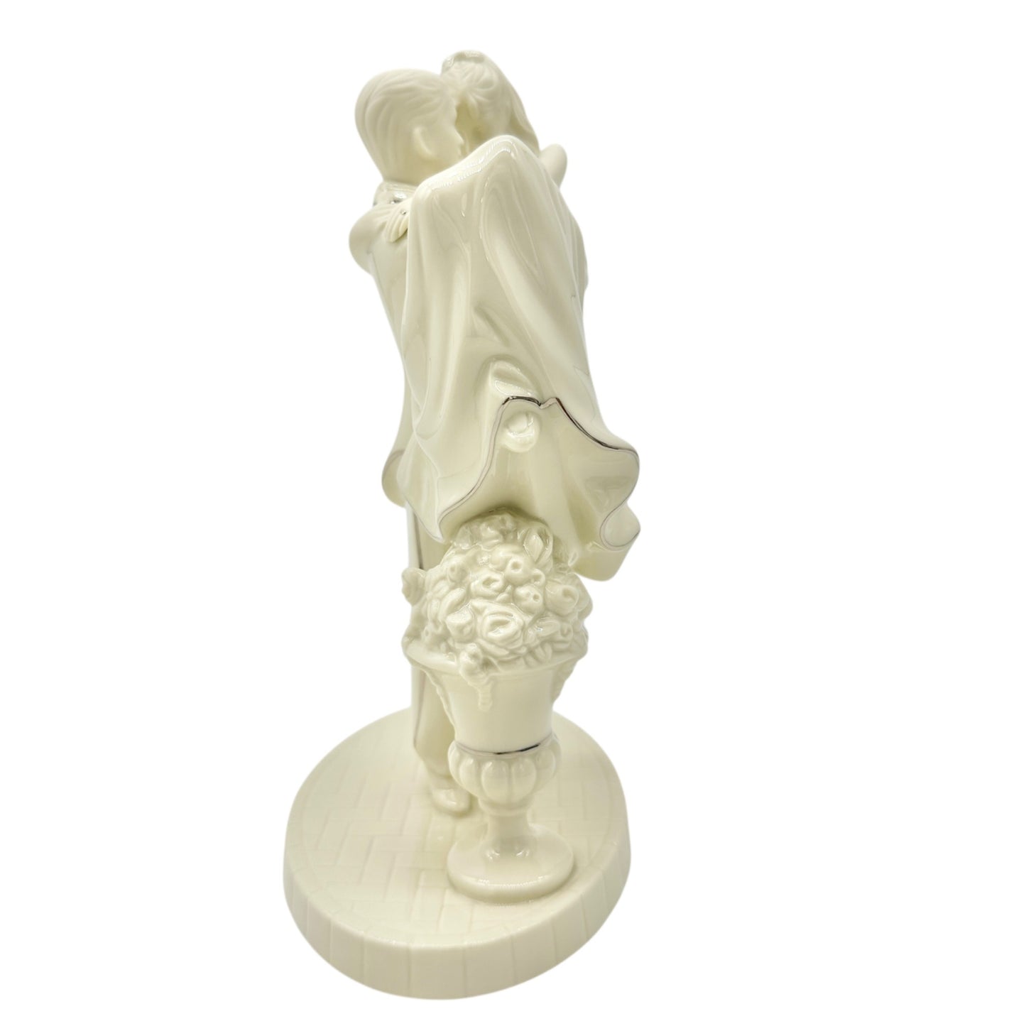Lenox SWEPT AWAY Wedding Promises Collection Porcelain Figurine Bride and Groom