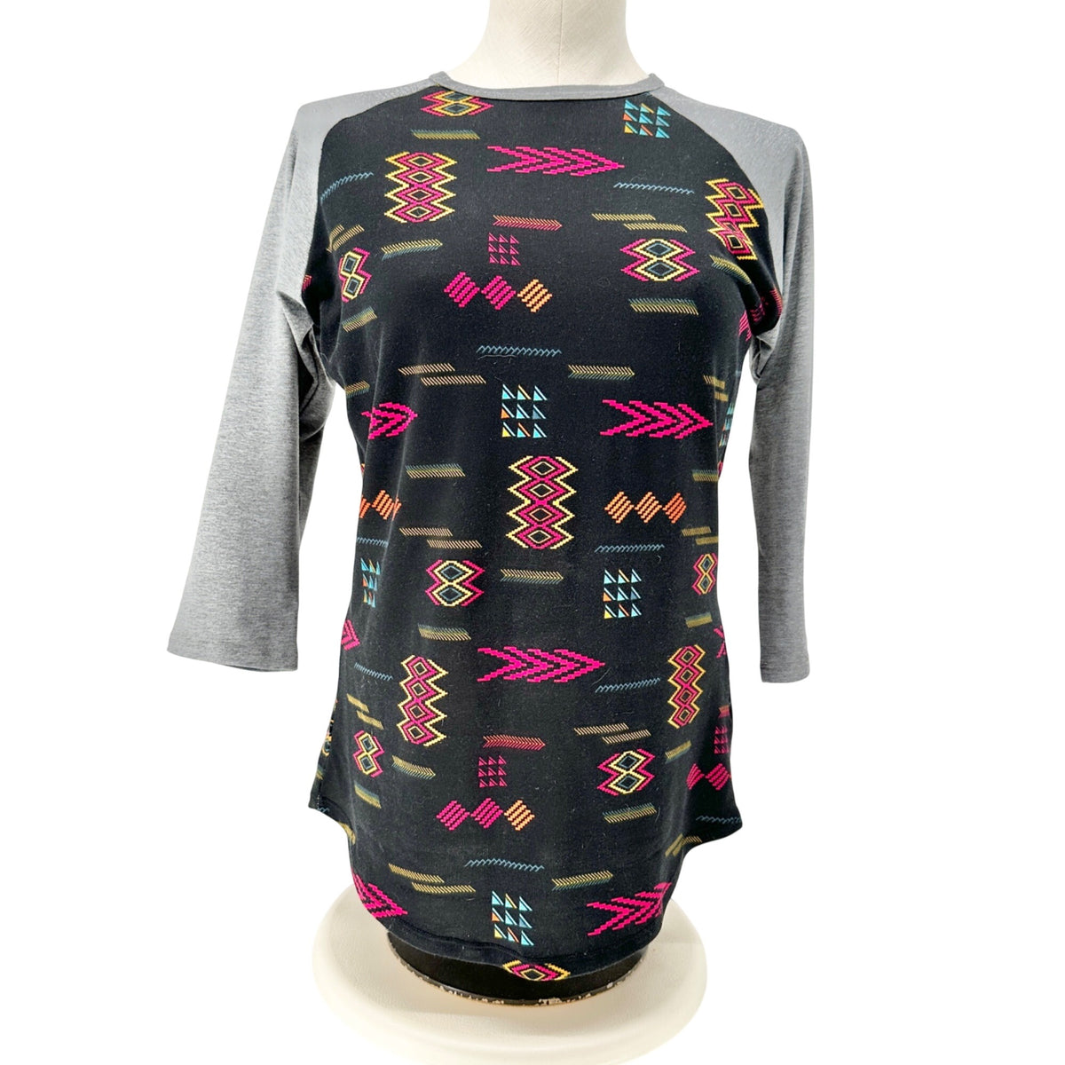 Lularoe Randy Top XS Black and Gray Geometric Print Raglan 3/4 Sleeve Tunic