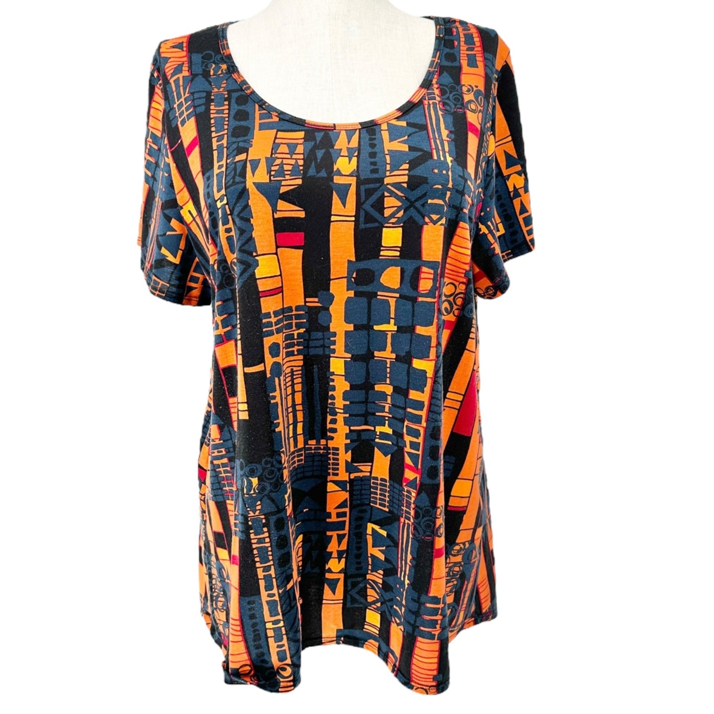 LuLaRoe Classic Tee Tunic Top Womens 3XL Geometric Print SS Orange Black Blue