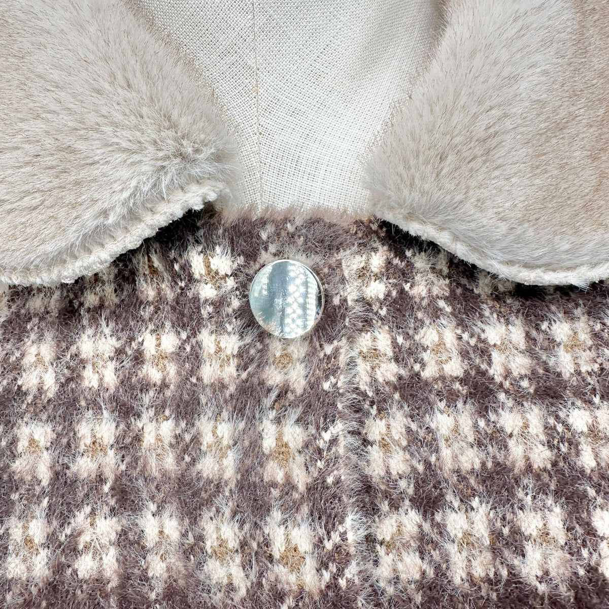 Cyrus Womens Elk Plaid Jacket With Faux Fur Collar Button Closure -Style C392314