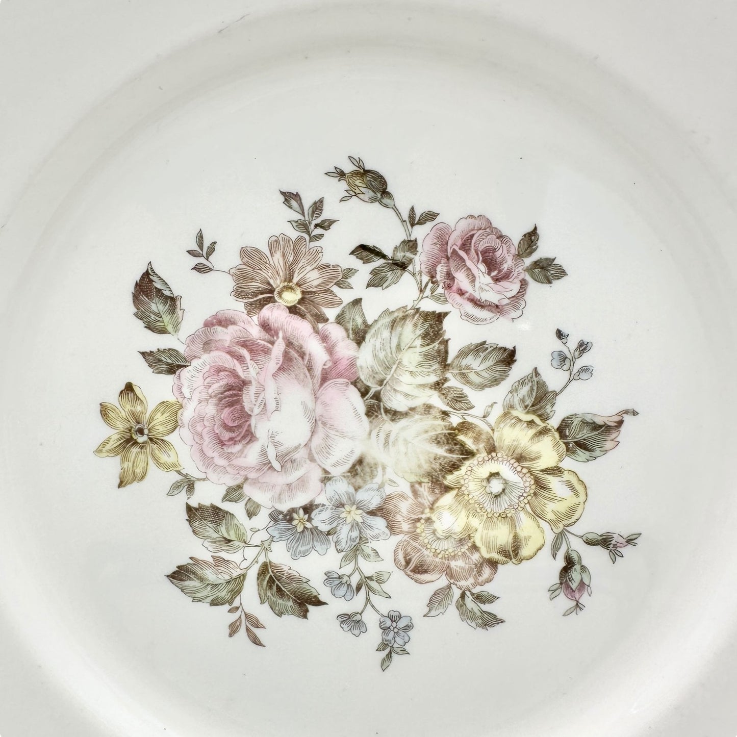 Vtg Cunningham & Pickett Inc. Stratford 9.5" Floral Plate 22K Gold Trim Ohio USA