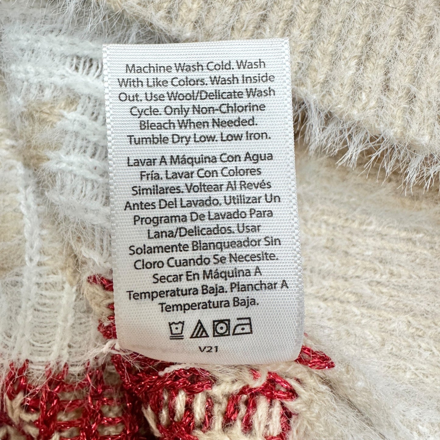 Holiday Time Sweater Womens 3X (24W-26W) Beige Red White Christmas Snowflake