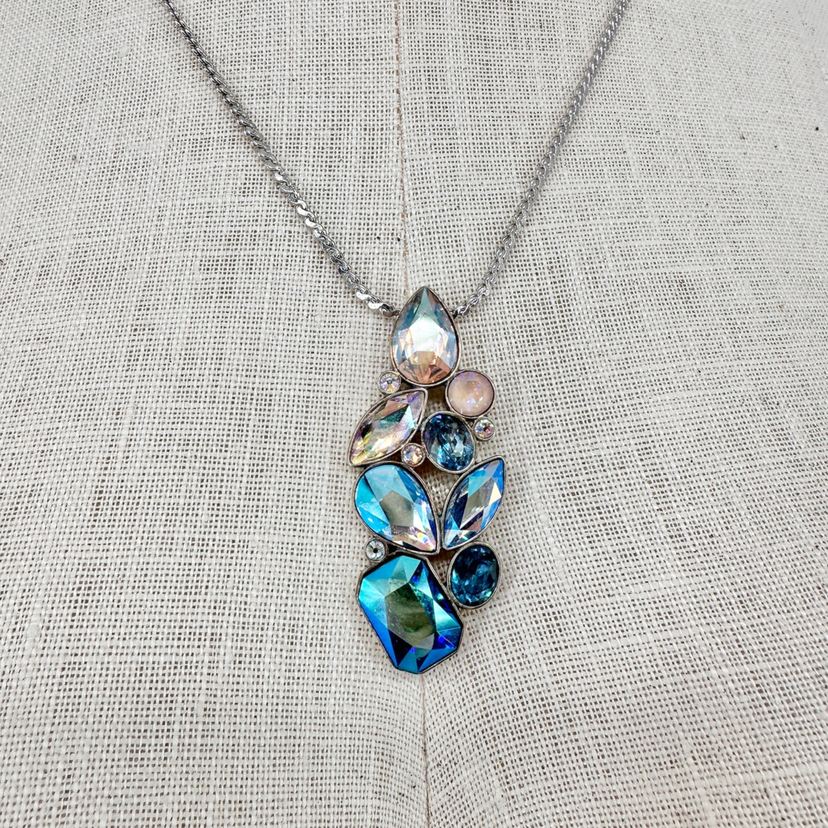 Touchstone Crystal Intrigue Pendant Necklace Silver Chain Iridescent Adj 23”L