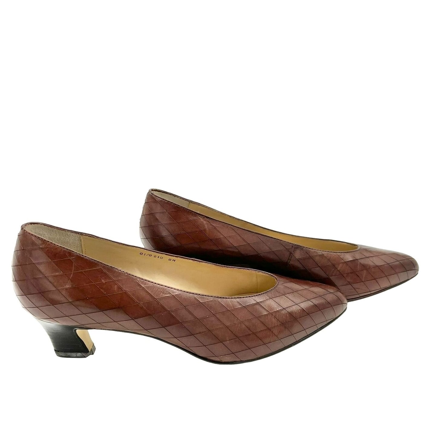 Benard Holtzman Pumps Brown 8M 2 inch Heel Diamond Pattern