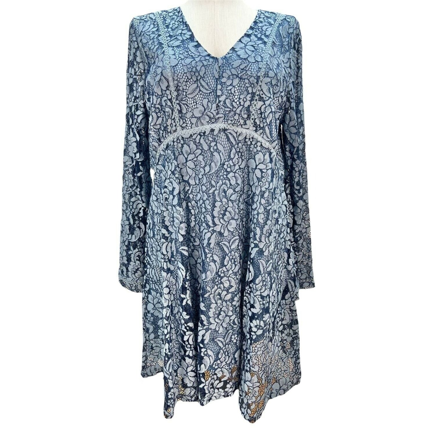 Suzanne Betro Women's 2X Blue Lacy Long Sleeve Handkerchief Dress NWT