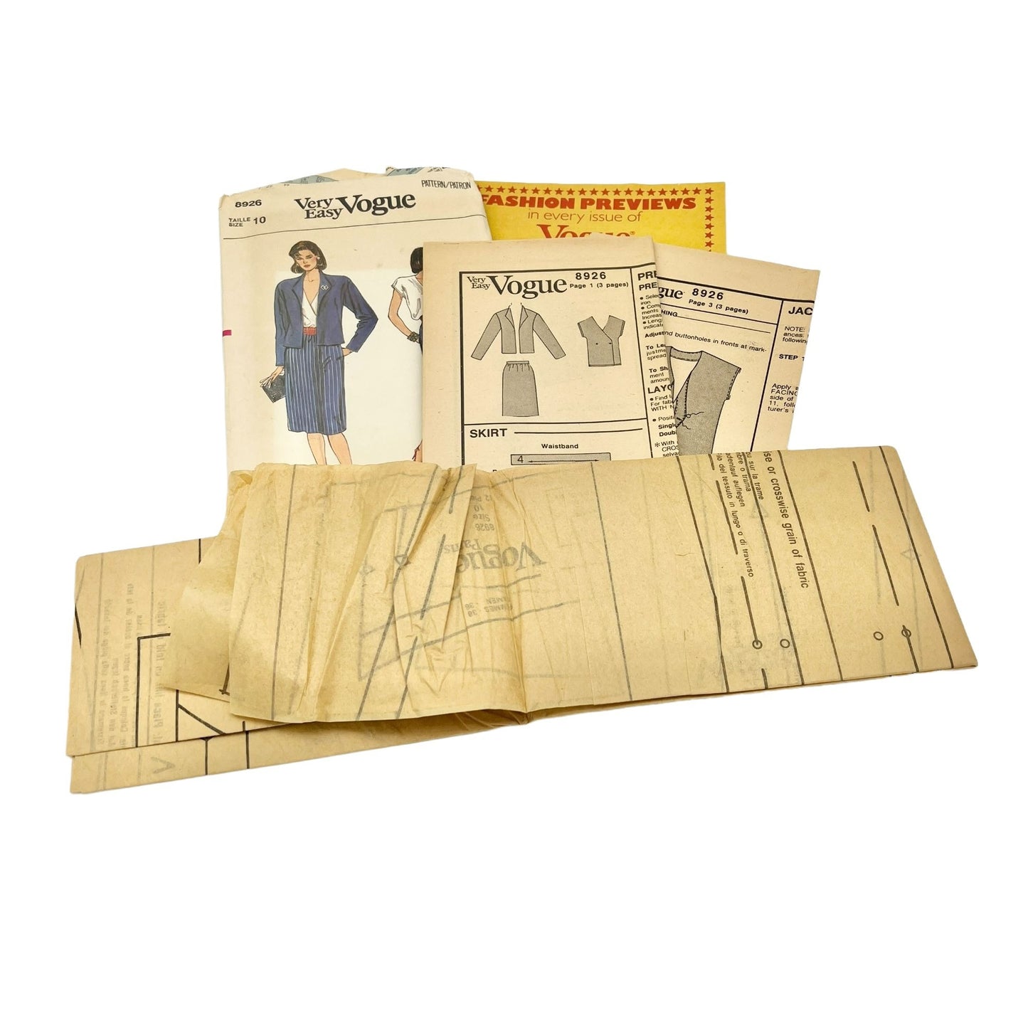 Very Easy Vogue 8926 Misses Jacket Skirt Blouse Size 10 Pattern uncut