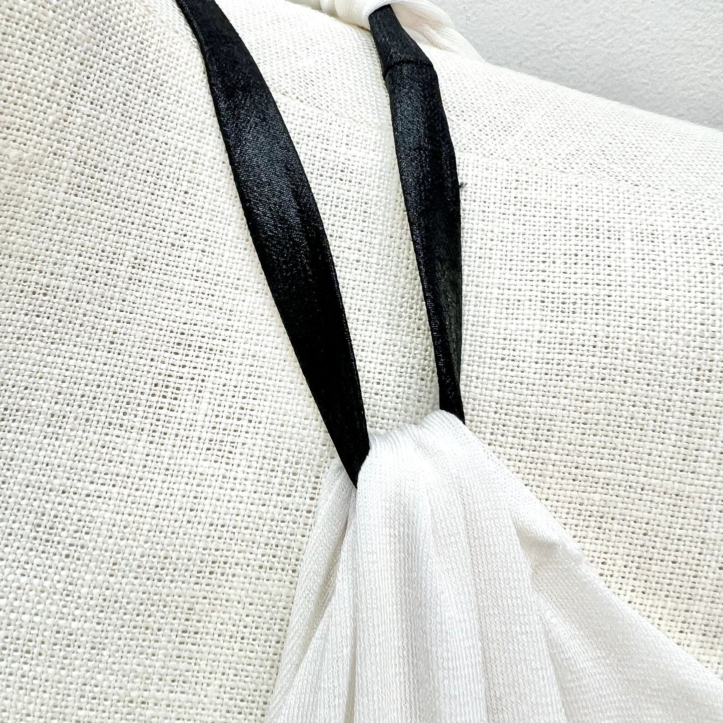 BCBGMaxazria Women's Saige Wrap Dress 0 Off White Black Trim Above Knee