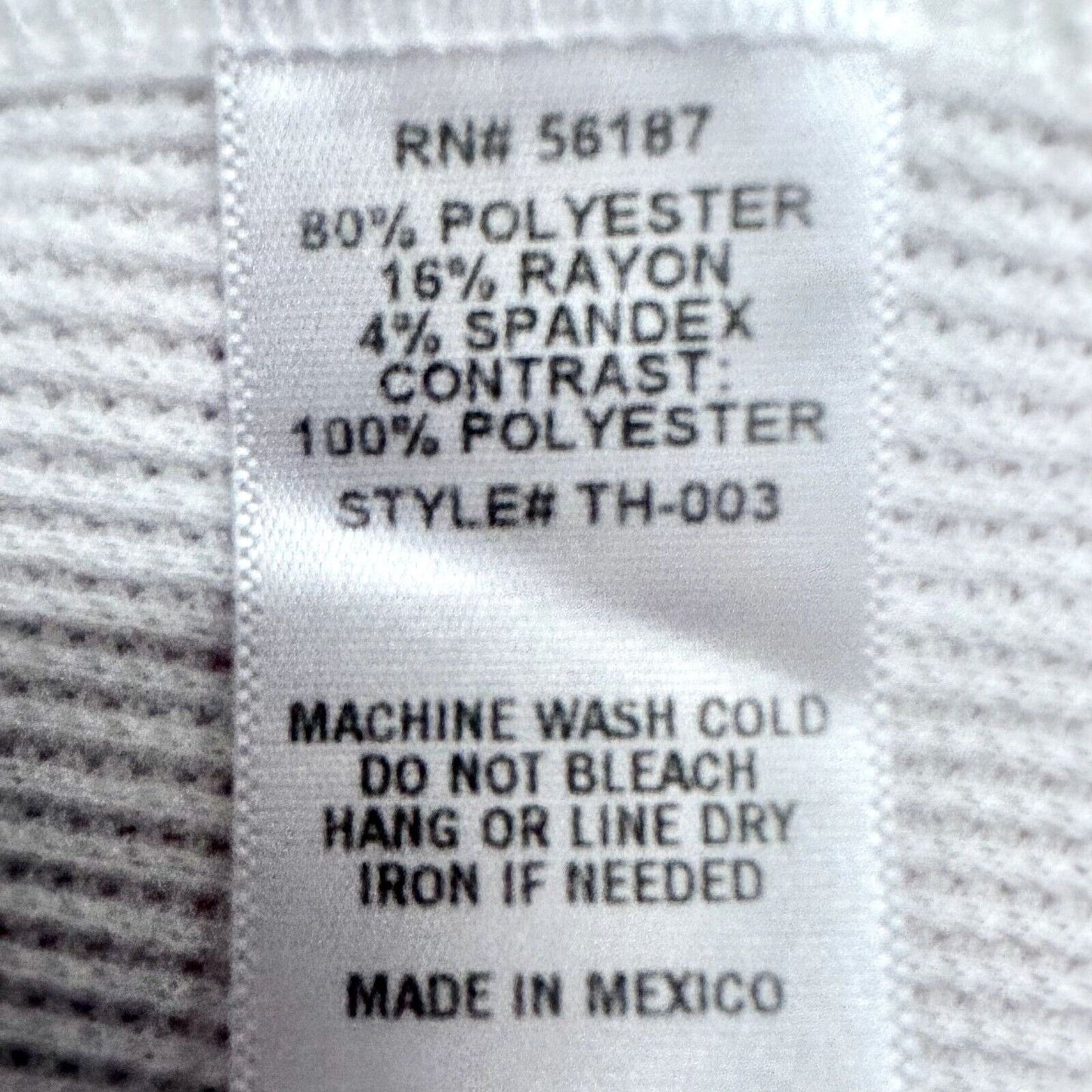 Baea Top Women's 2X White Waffle Knit Pink Pattern Long Sleeve Button Vneck NEW