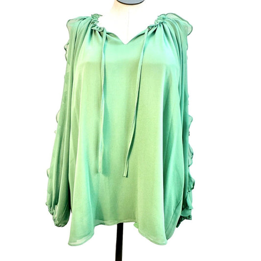 1. State Top Women's 2X Green Preble Cold Shoulder Long Sleeve Vneck NWT