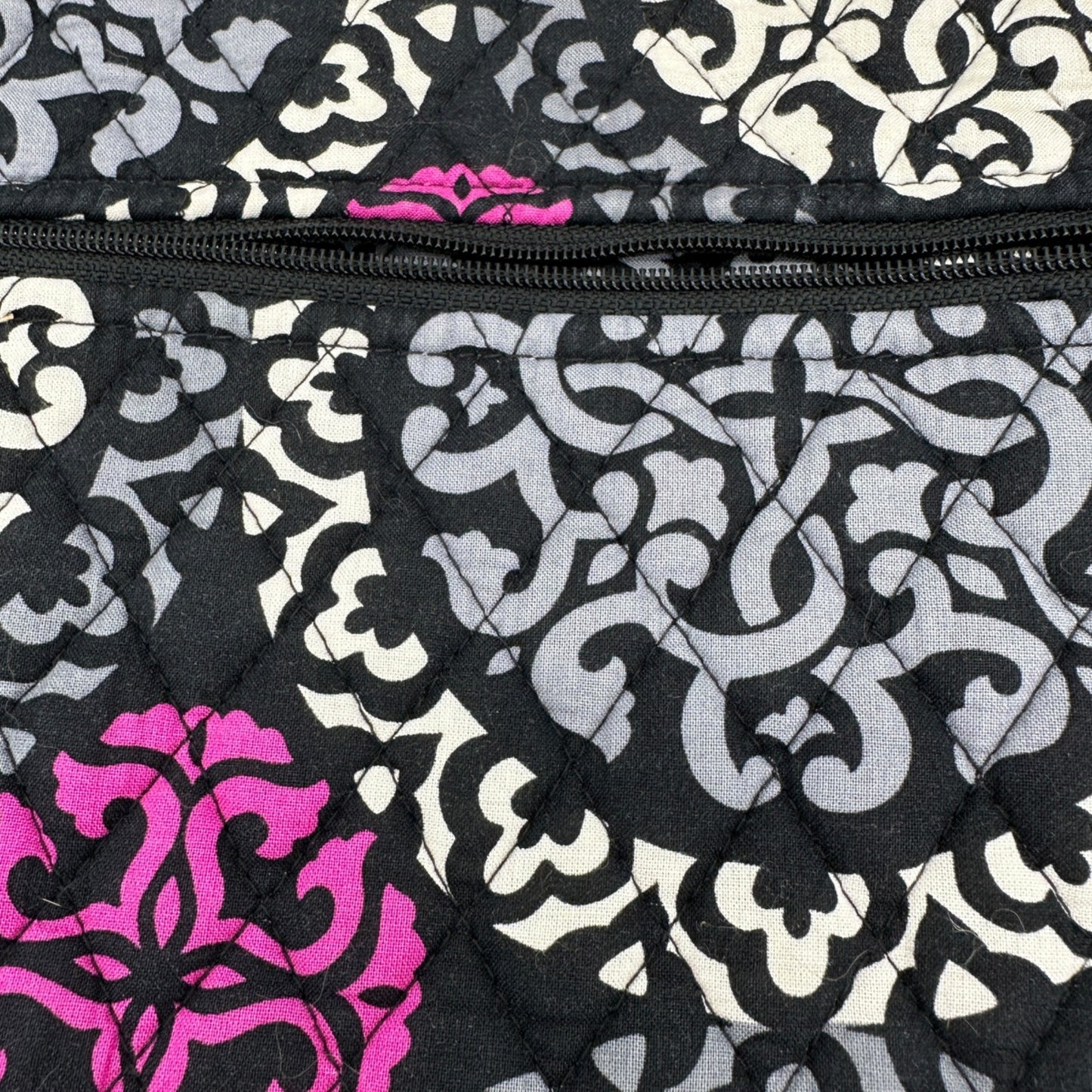 Vera Bradley Canterbury Magenta Crossbody Bag 11 x 8.5 x 4 Black White Magenta