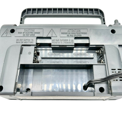 General Electric 72662C FM AM 2 Band Portable Receiver Radio Handle Cord Storage