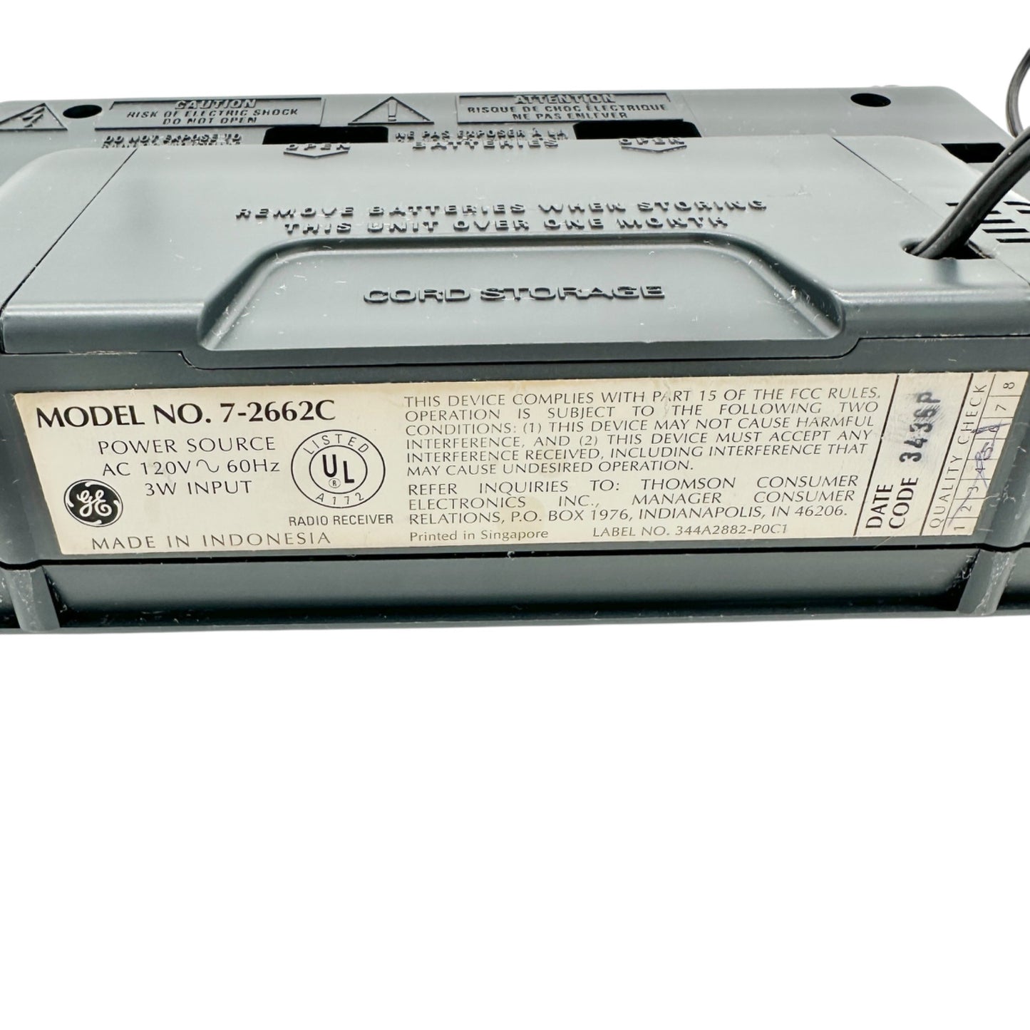 General Electric 72662C FM AM 2 Band Portable Receiver Radio Handle Cord Storage