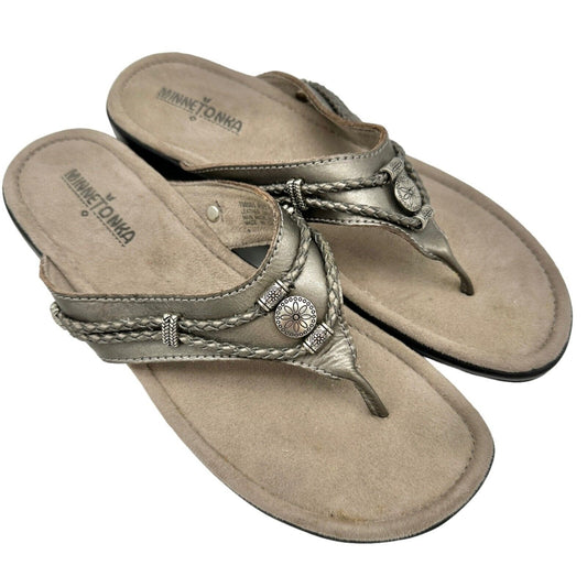 Minnetonka Sandals Women's 10 Pewter Leather Upper with Silver Accents