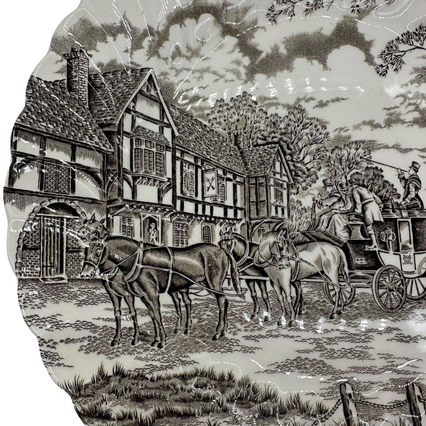 Royal Mail Fine Staffordshire Ironstone Dinner Plate 10 in Hand-Engraved England